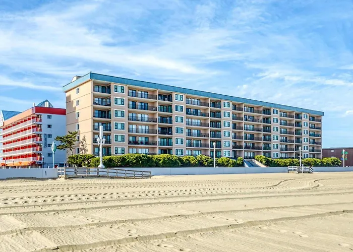 Ocean Hideaway 211